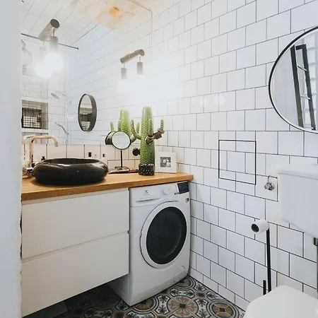 Lägenhet Serene Design Apartment *